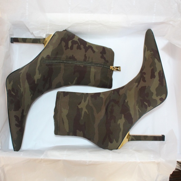 Good American, Ankle Camo Neoprene Sock Booties - Picture 2 of 9